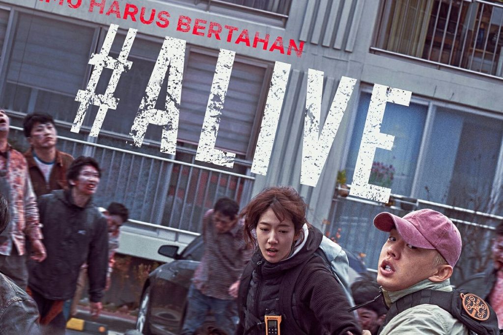 Poster film #Alive menampilkan seorang pria muda yang terperangkap di apartemennya, berjuang bertahan hidup saat wabah zombie melanda.