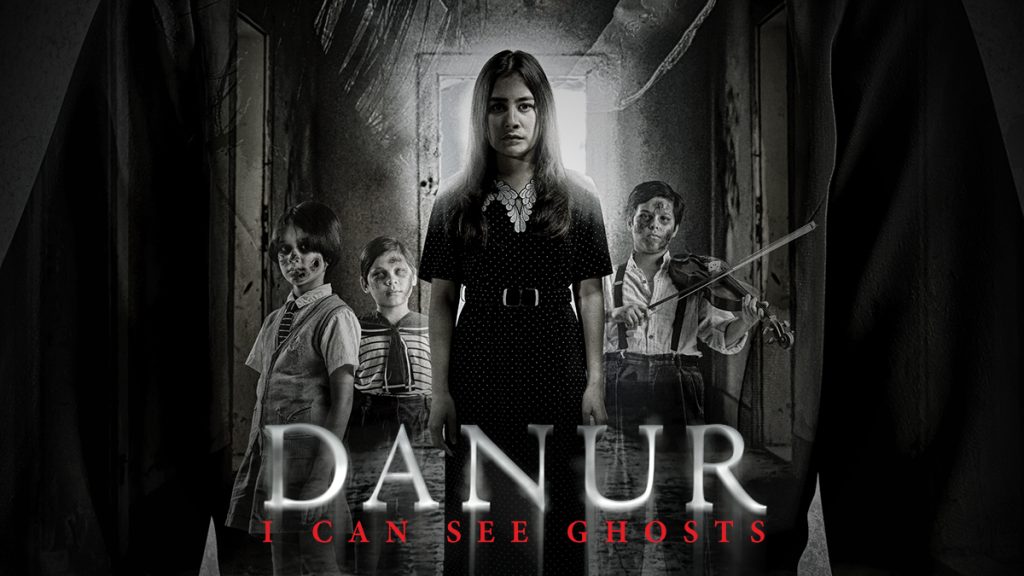 Poster film horor Danur: I Can See Ghosts (2017) berdasarkan kisah nyata Risa Saraswati yang bisa melihat makhluk gaib.